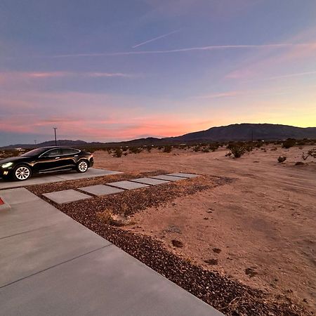 Serene Modern Home Backdoor With Great Wifi, Games, Movies, Patio Seating And Bbq Easy Access To North Joshua Tree National Park In 10 Minutes Туэнтинайн-Палмс Экстерьер фото