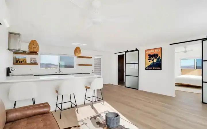 Serene Modern Home Backdoor With Great Wifi, Games, Movies, Patio Seating And Bbq Easy Access To North Joshua Tree National Park In 10 Minutes Туэнтинайн-Палмс Экстерьер фото