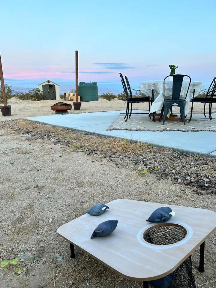 Serene Modern Home Backdoor With Great Wifi, Games, Movies, Patio Seating And Bbq Easy Access To North Joshua Tree National Park In 10 Minutes Туэнтинайн-Палмс Экстерьер фото